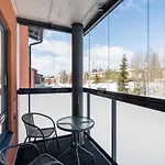 Hiisi Homes Laajakallio Apartamento *