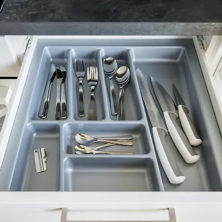 Hiisi Homes Laajakallio Apartment