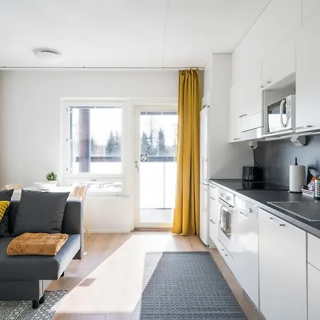 公寓 Hiisi Homes Laajakallio 基尔科努米