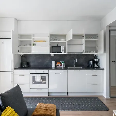 Hiisi Homes Laajakallio 公寓 *