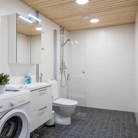 Hiisi Homes Laajakallio Apartment *