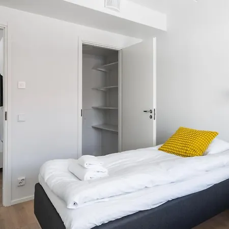 Hiisi Homes Laajakallio Apartment