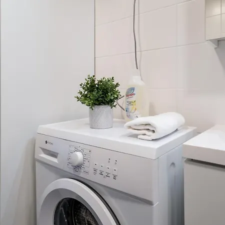 Hiisi Homes Laajakallio 公寓 基尔科努米